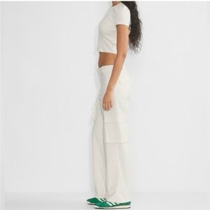 Aritzia Wilfred Free Cargo Pants